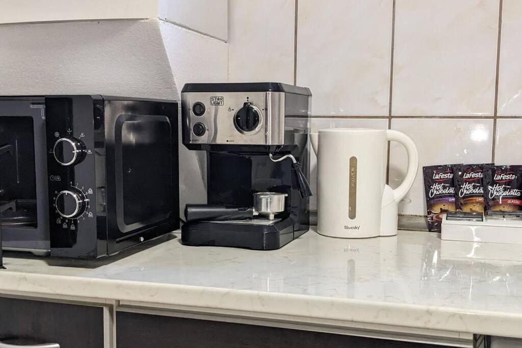קלוז'-נאפוקה Cosy One Bedroom Flat With Free Parking & Wifi מראה חיצוני תמונה